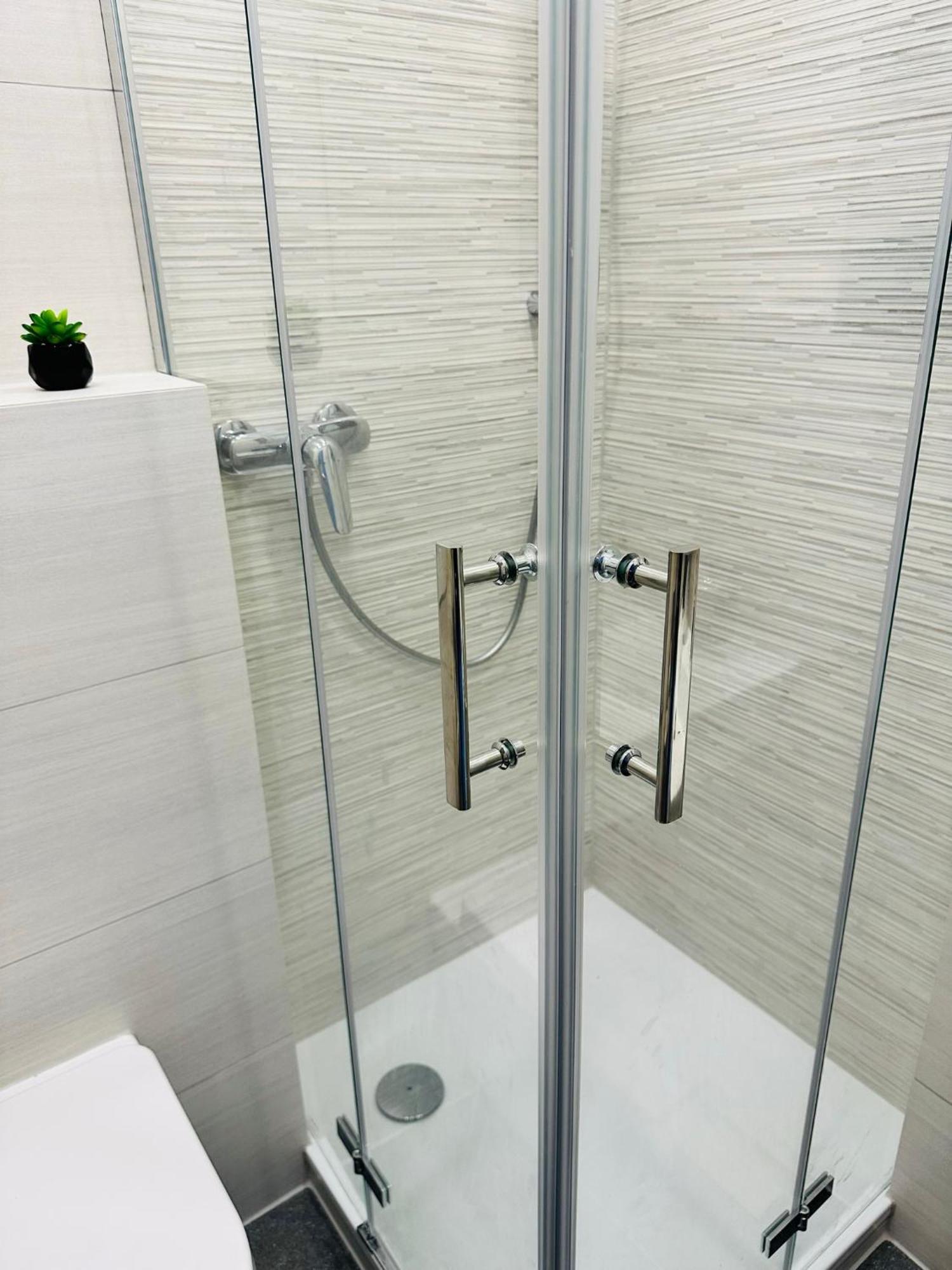 Fewo Sky21 * Langen Exklusives Appartment Vollausstattung / Zentrale Lage *Neu* Экстерьер фото